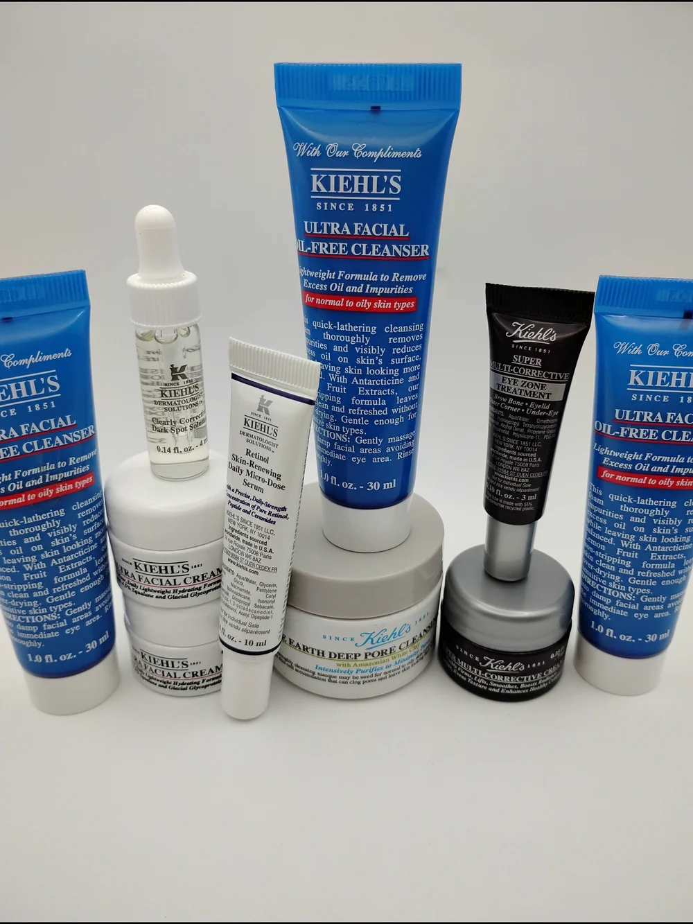 Kiehl's Multi-Corrective Zone + Ultra Facial Oil-Free Cleanser 10 Piece Set